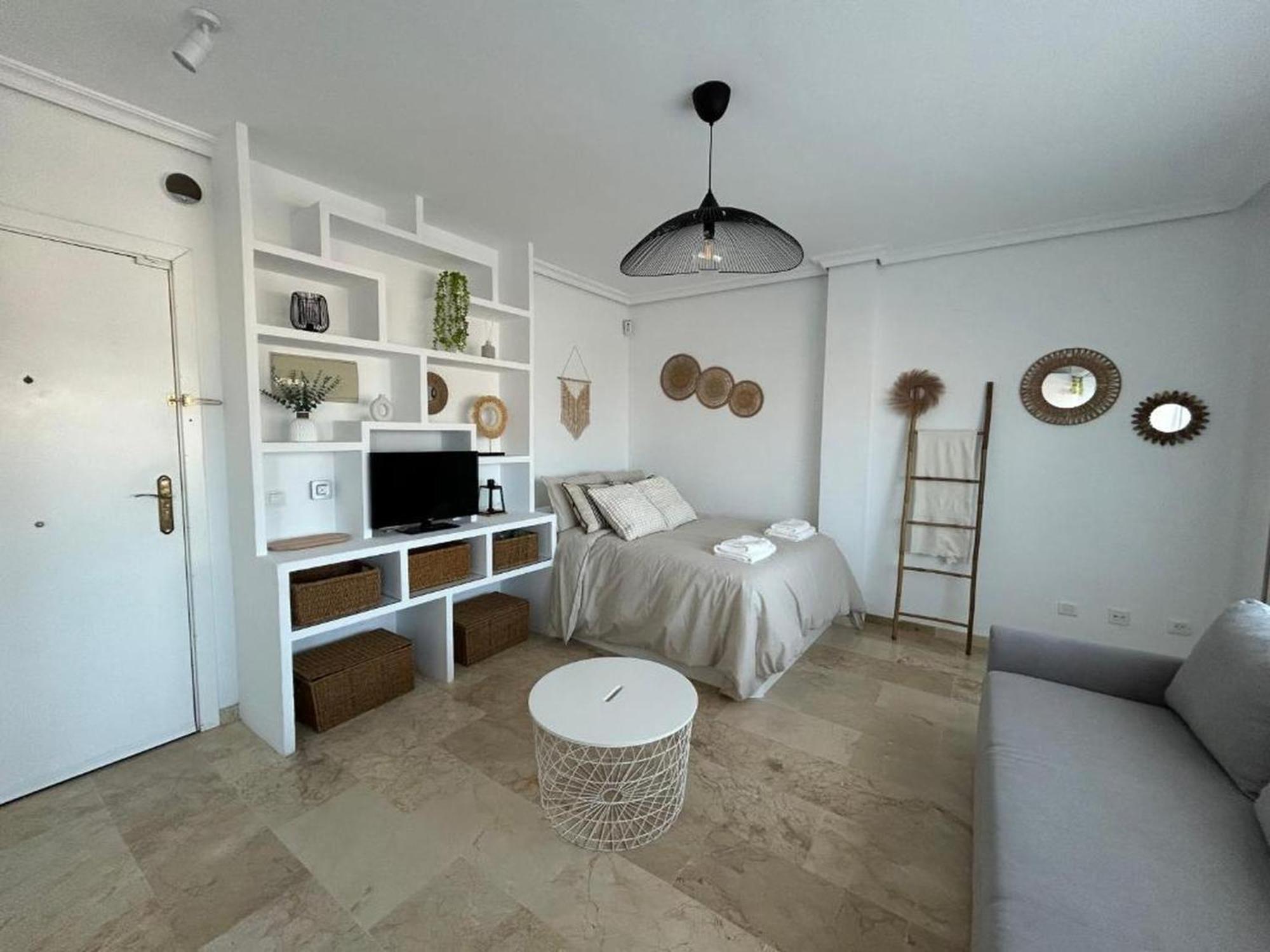 Estudio San Luis De Sabinillas Ngoại thất bức ảnh